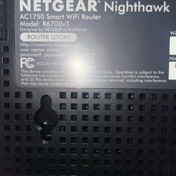 NETGEAR Black Wireless Router with LED Indicator - Picture 2 of 2